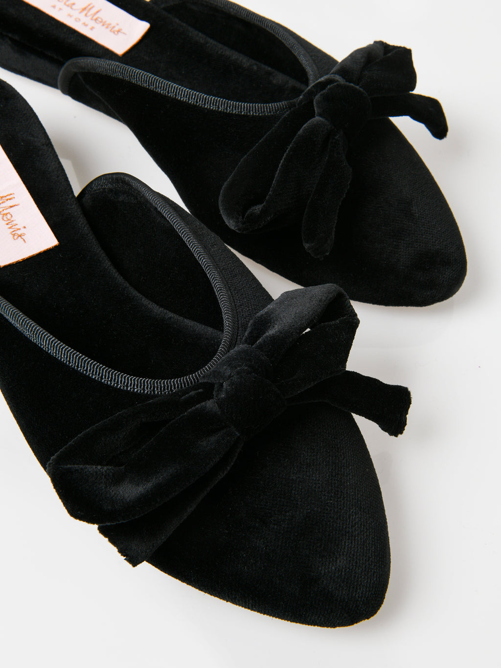 OMAH04-04xBLACK-alt1