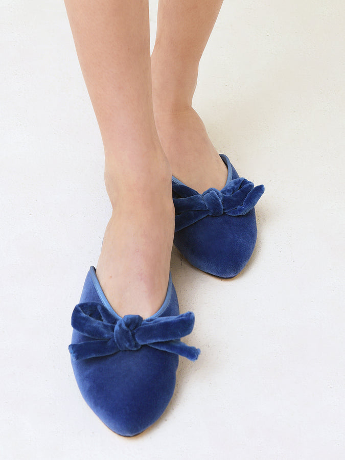 Olivia Morris Women's Daphne Bow Slipper Saint Bernard