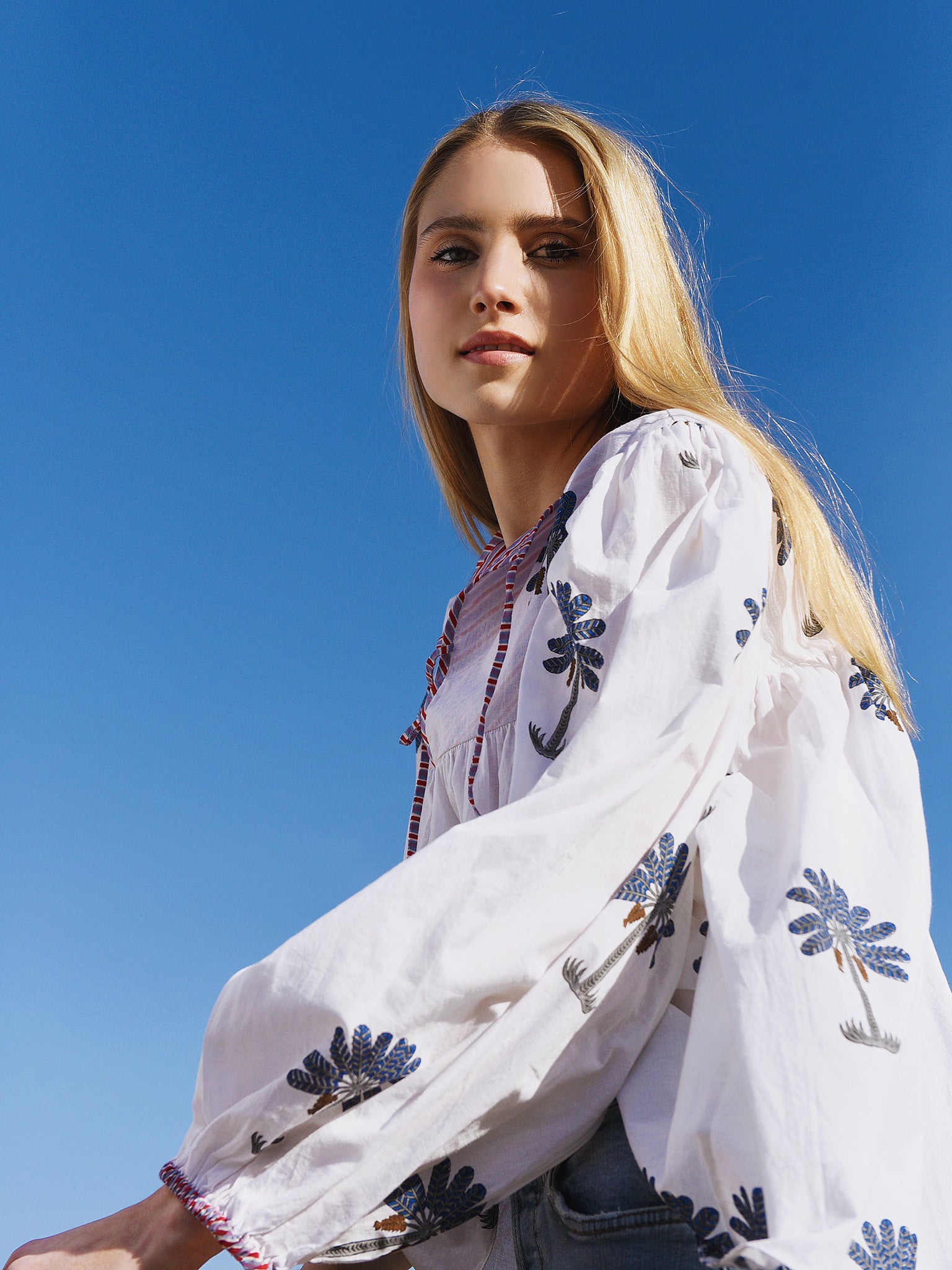 PALMAxBLUEANDWHITE-alt1