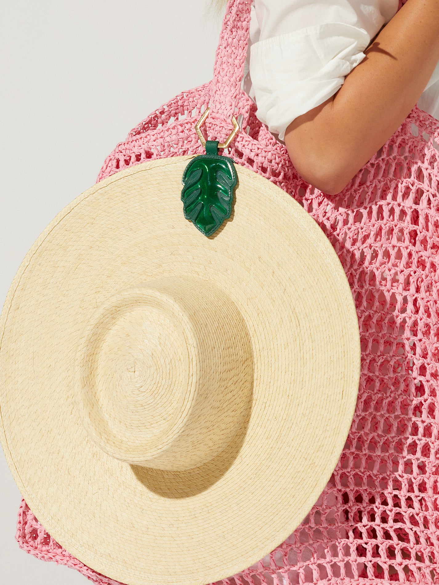 Lindsay Albanese The Palm Hat Holder