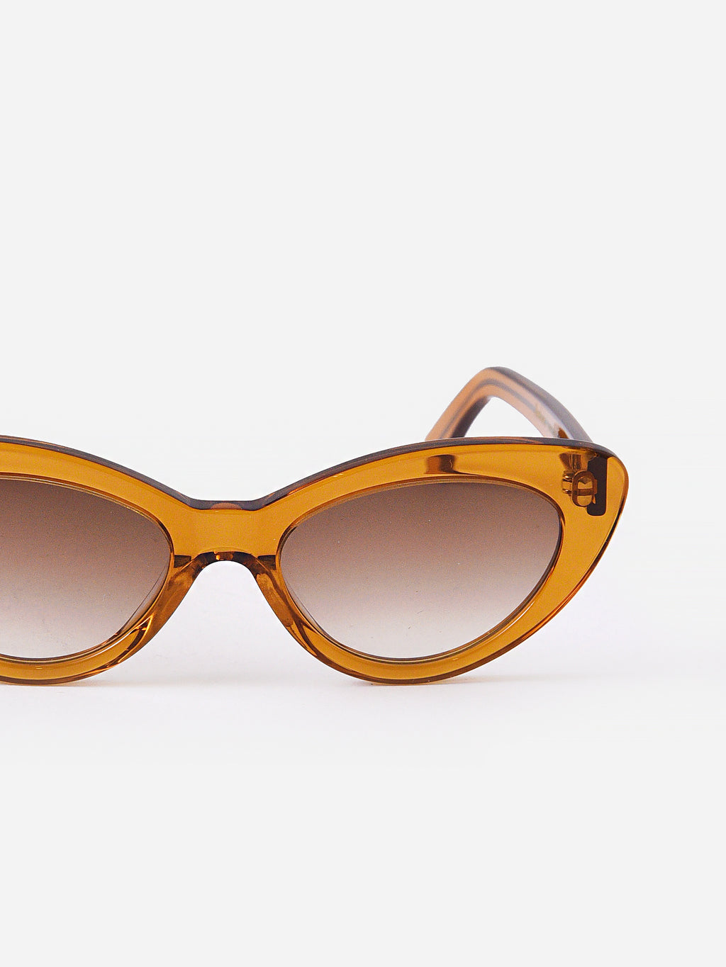 Illesteva Pamela Women's Sunglasses - Saint Bernard