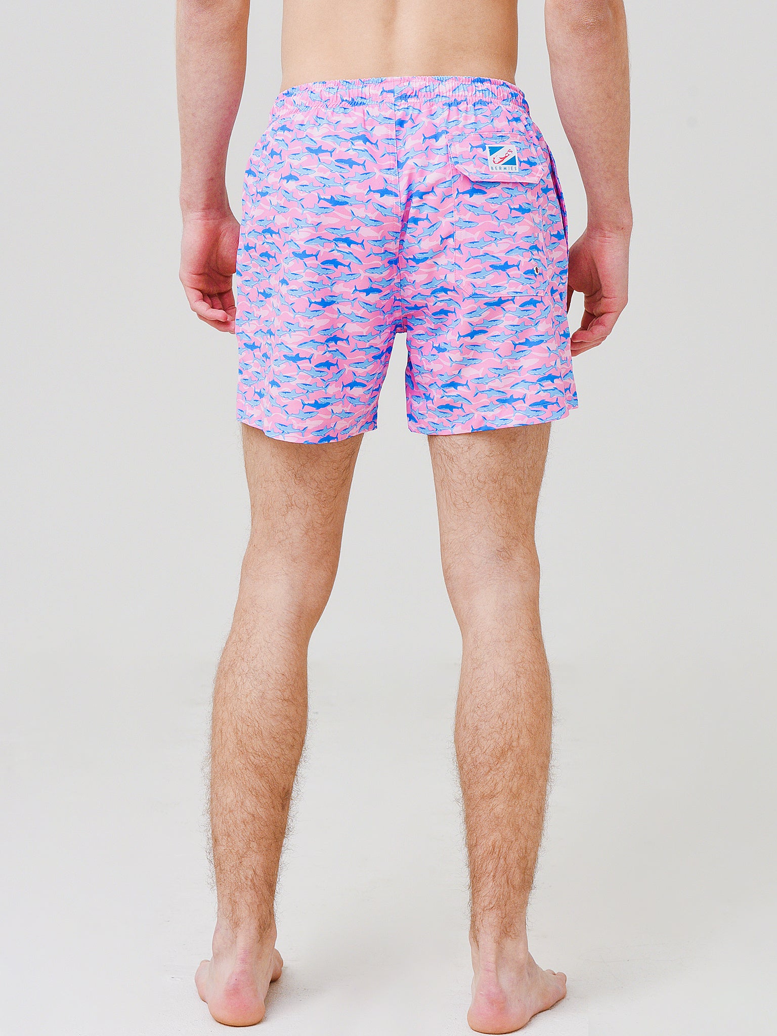 PINK SHARKxPINKSHARK-alt1