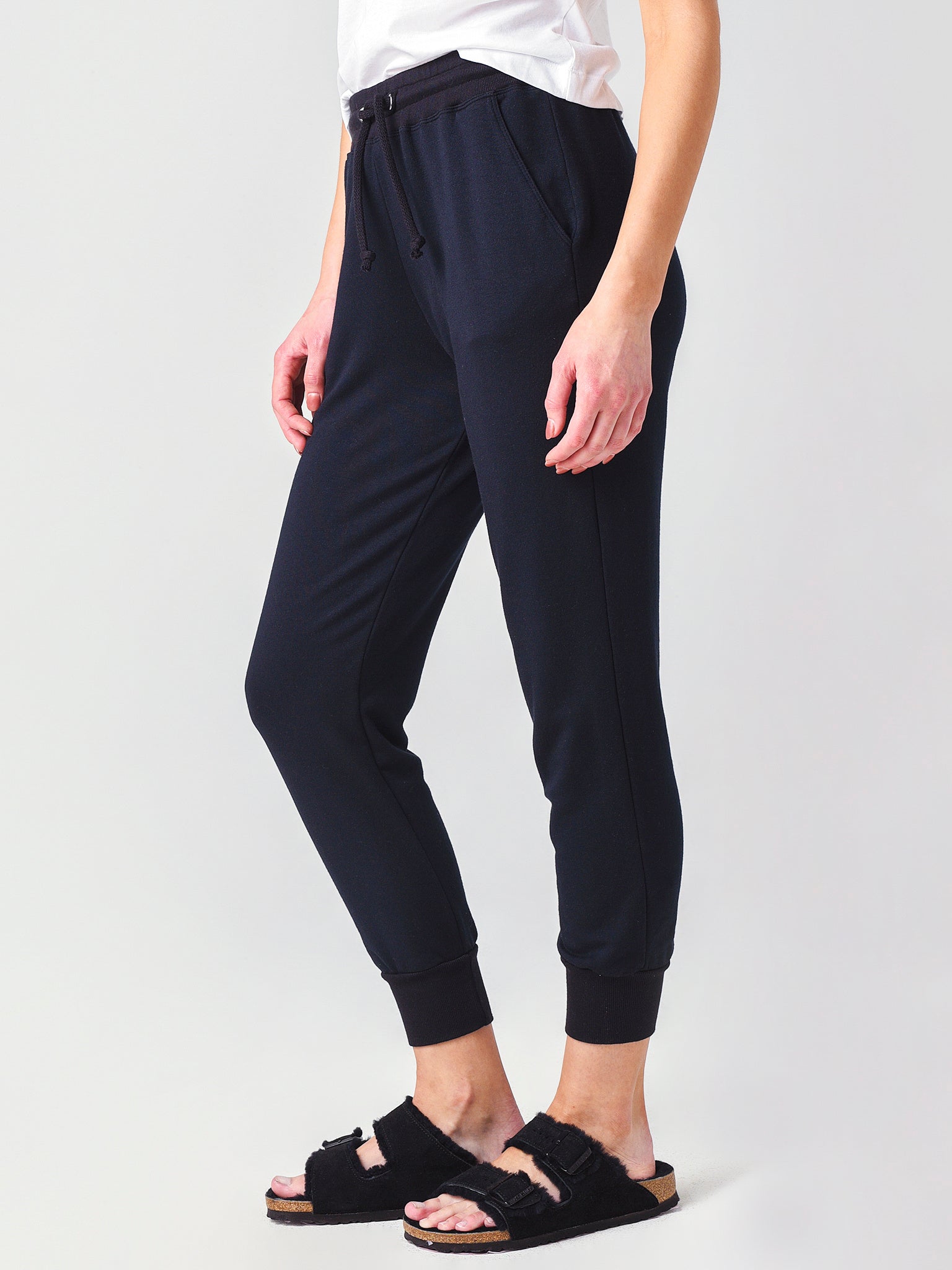 PS20-3H-L33xBLACK-alt2