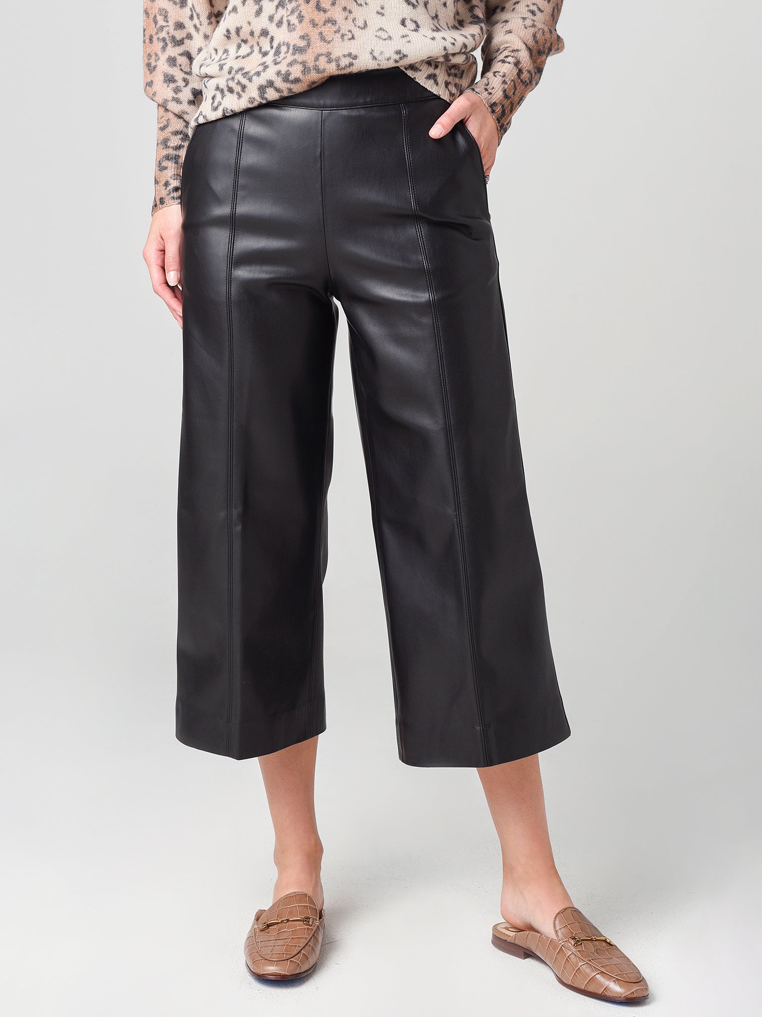 Brochu Walker Women's The Frida Cropped Pant - Saint Bernard