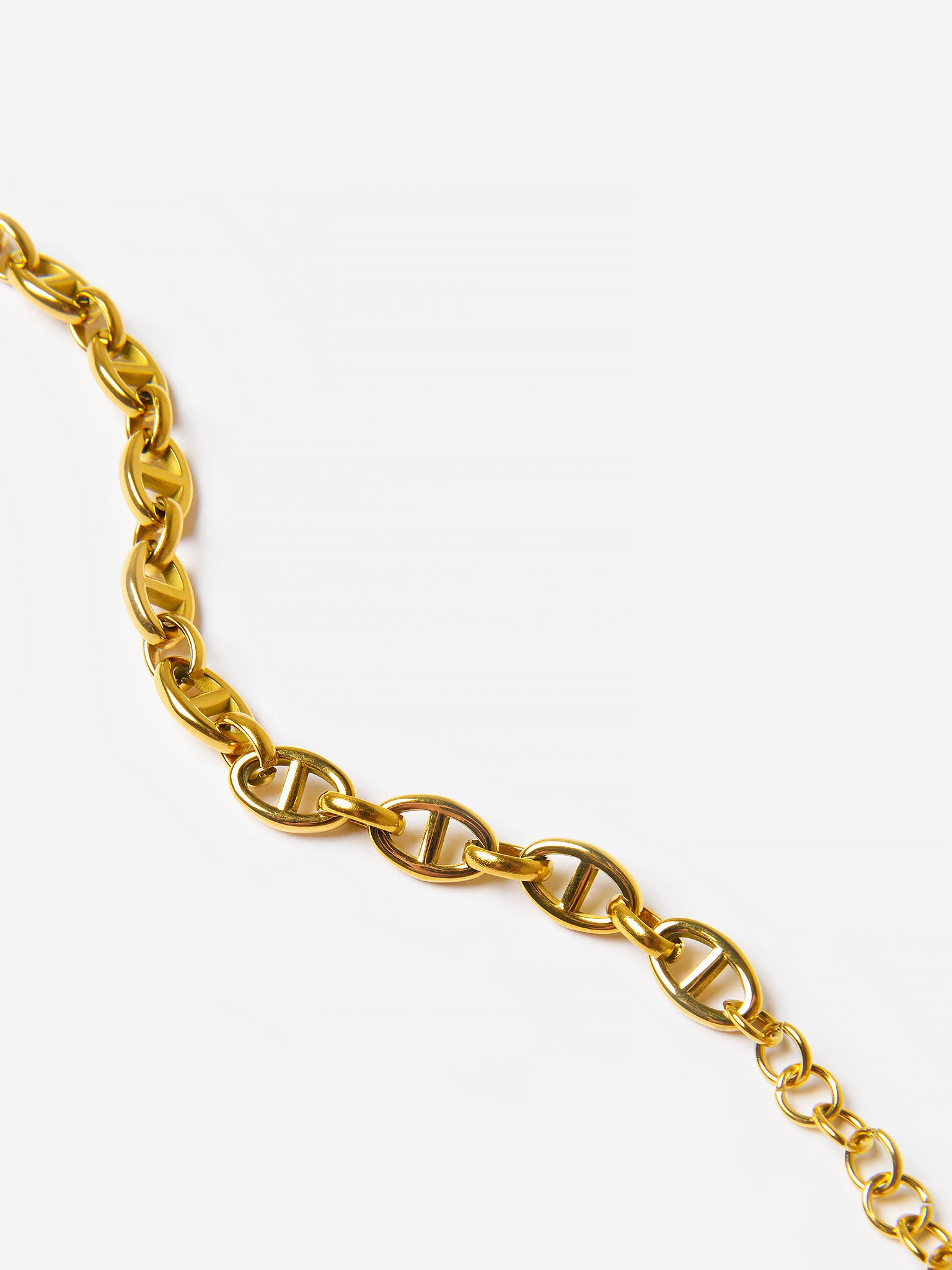 Casa Clara Women's Quartz Bracelet - Saint Bernard