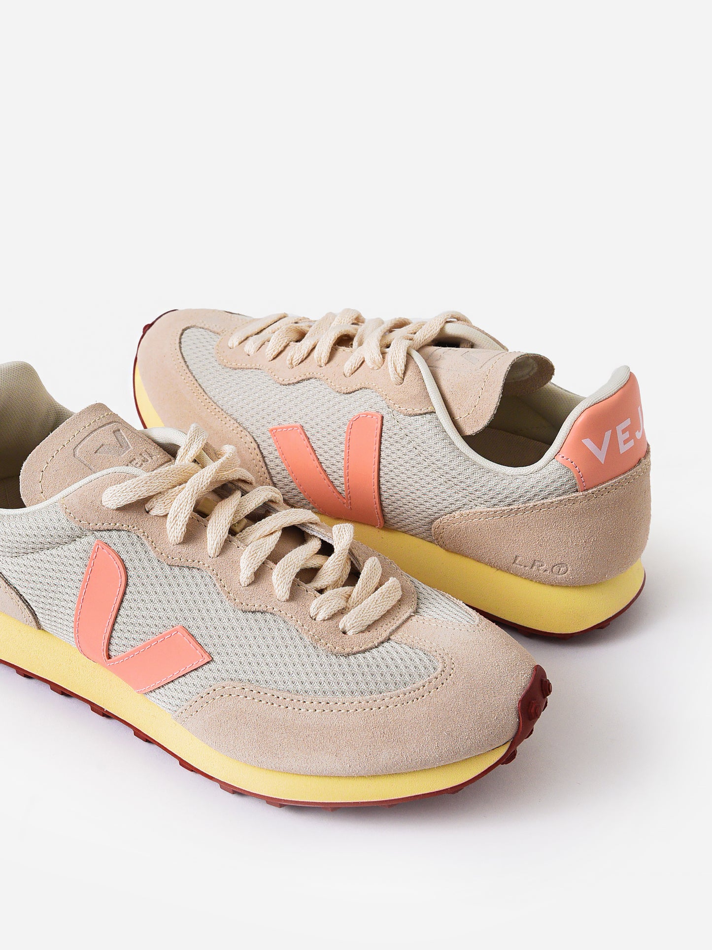 Veja Women's Rio Branco Alveomesh Natural Sneaker - Saint Bernard