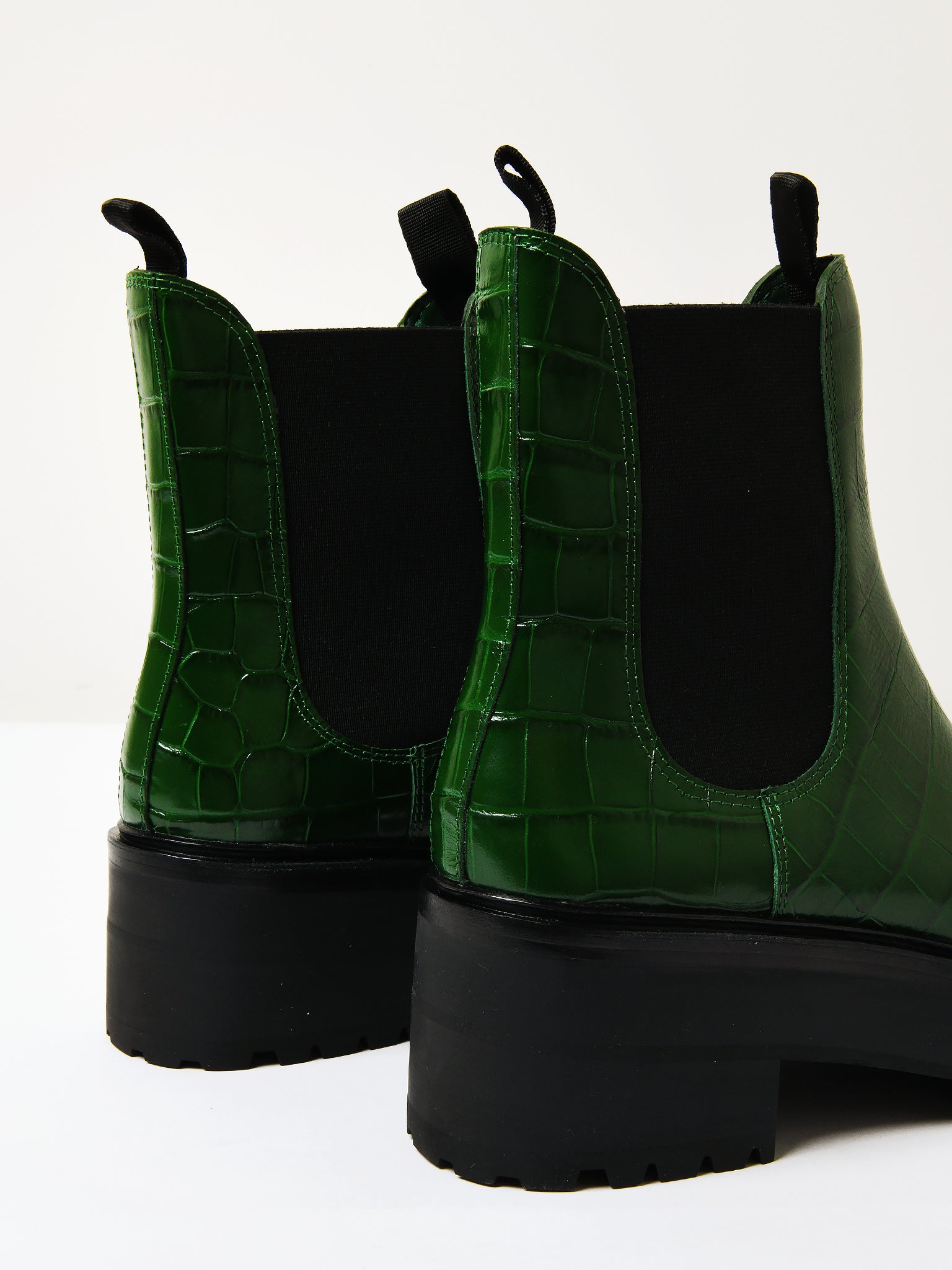 REGGIE CRLxBOTTLEGREEN-alt4