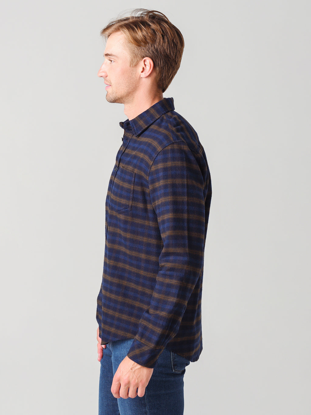 RM-117-908-2375xNAVYBLUECEDAR-alt1