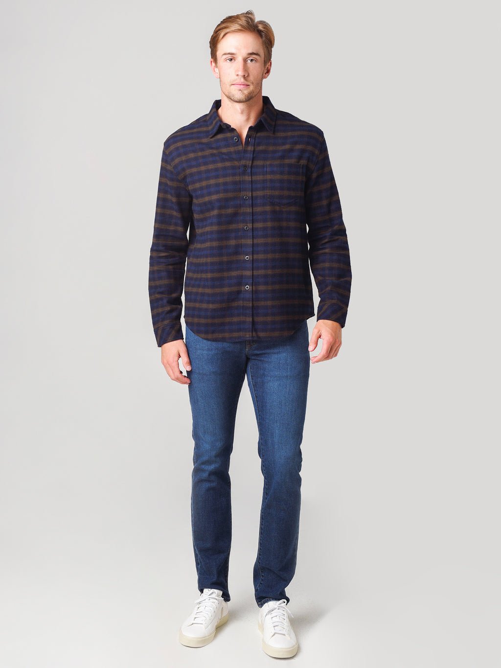 RM-117-908-2375xNAVYBLUECEDAR-alt3