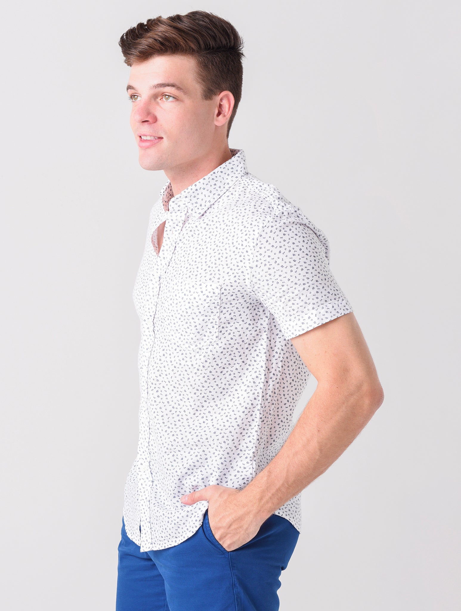 RM-128-919A-2172xNAVYWHITEHIBISCUS-alt2