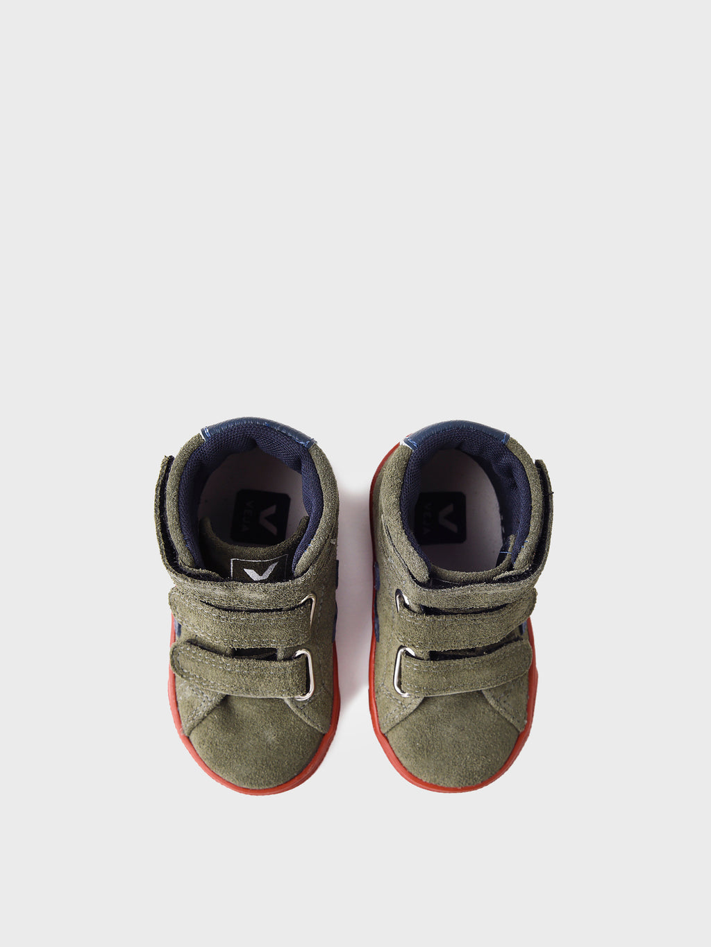 RMV032423xRUSTSOLE-alt4