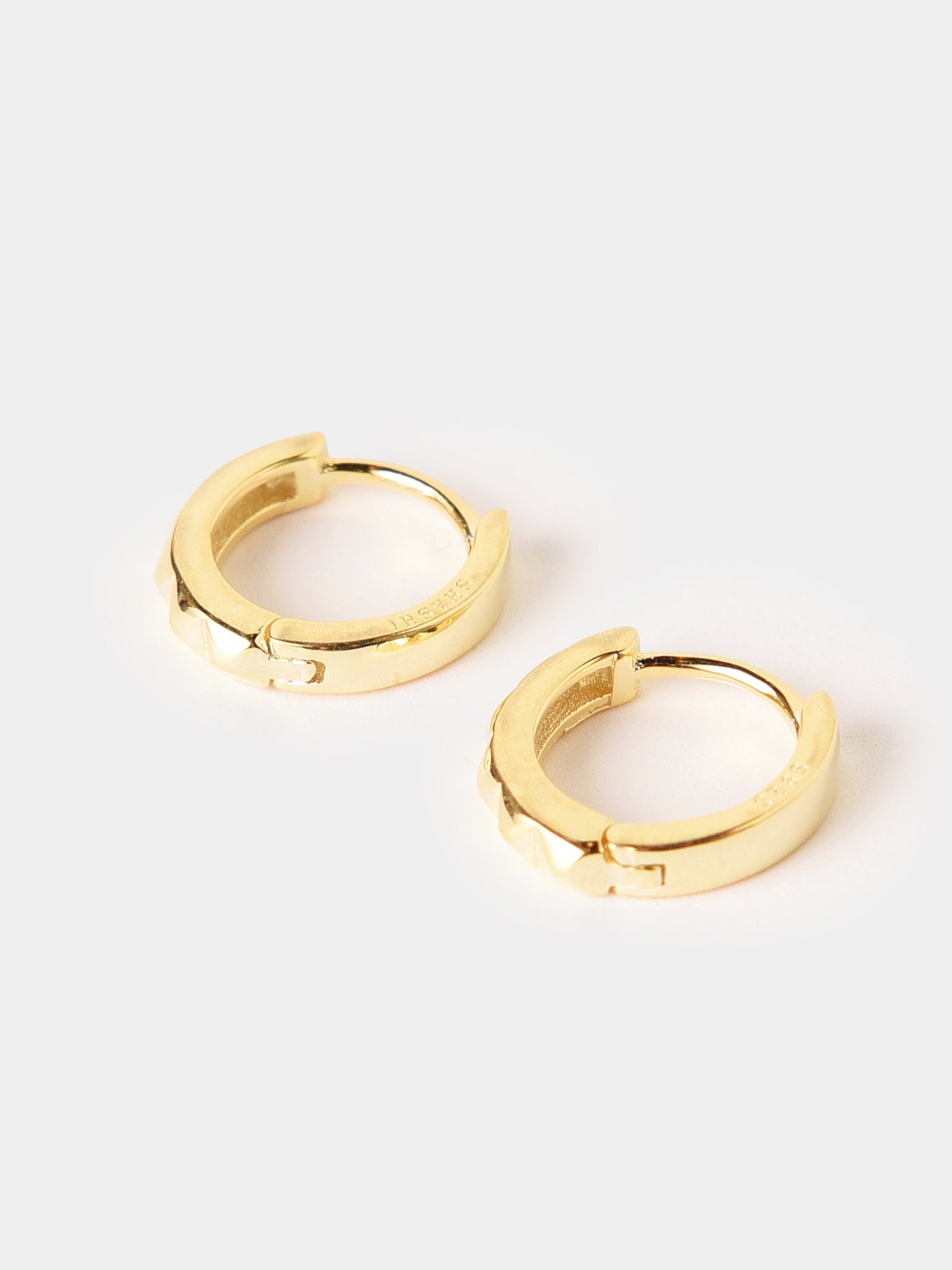 Shashi Rocker Huggie Hoop Earring - Saint Bernard