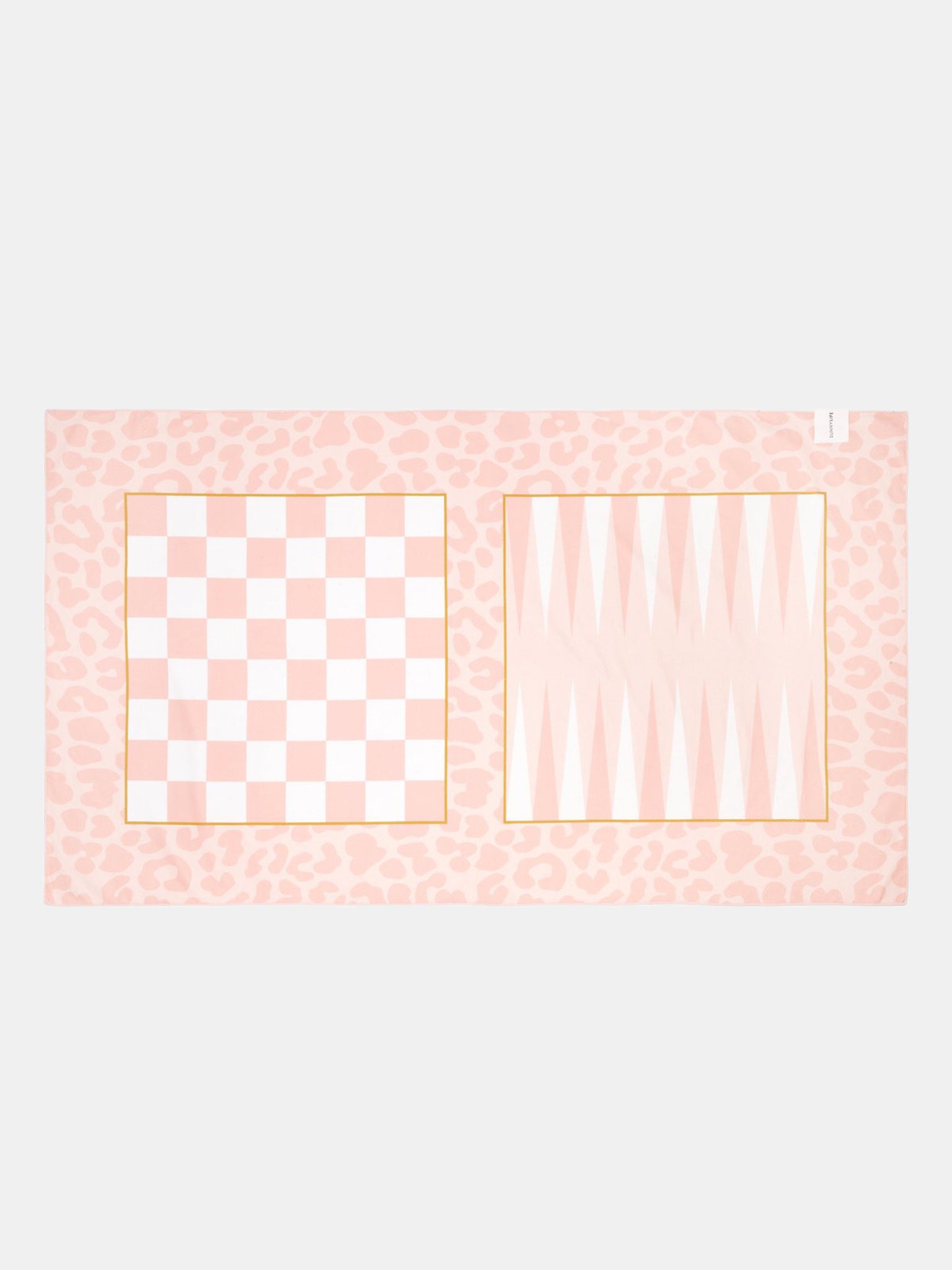 SUNNYLiFE Summer Games Towel - Saint Bernard