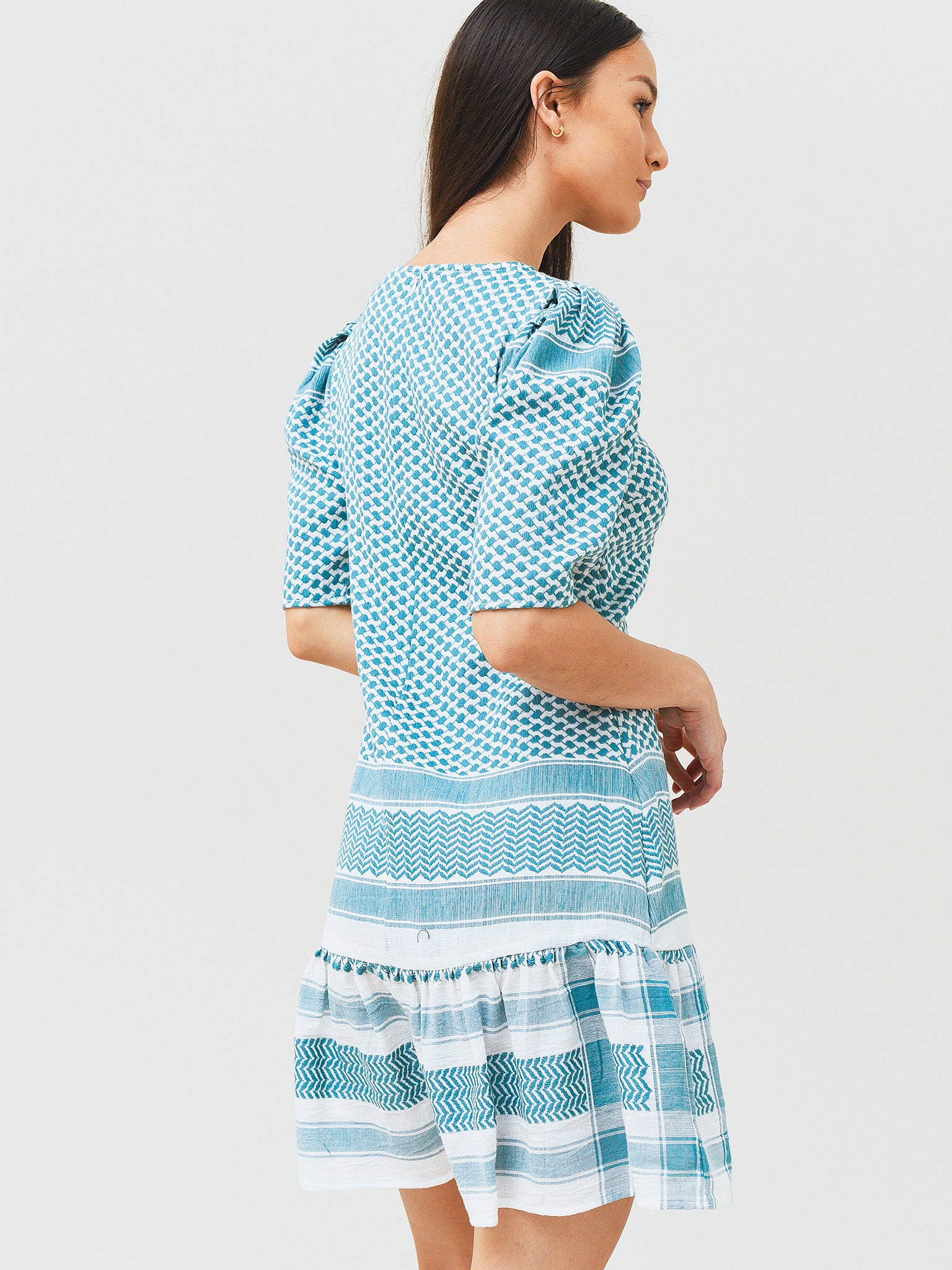 S1703x444WHISPERWHITEARCTIC-alt3