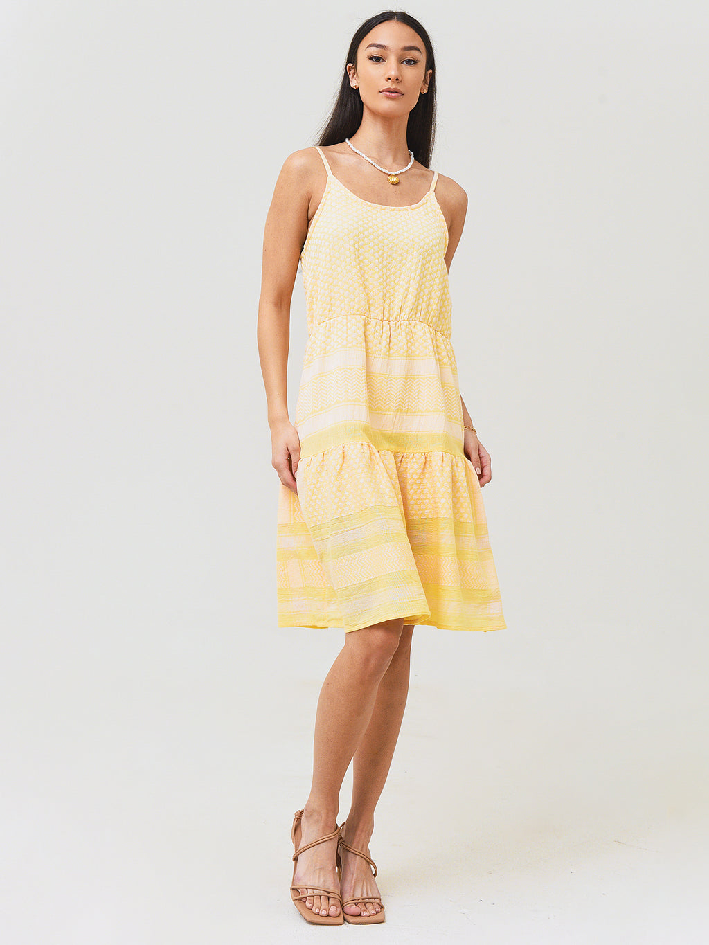 S1953x443DOUBLECREAMSCALLOPSHELL-alt1