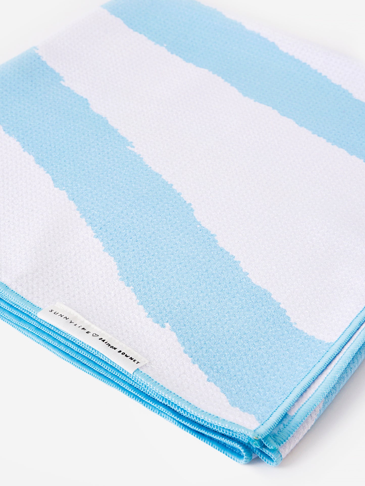 Sunnylife Microfiber Beach Towel - Saint Bernard