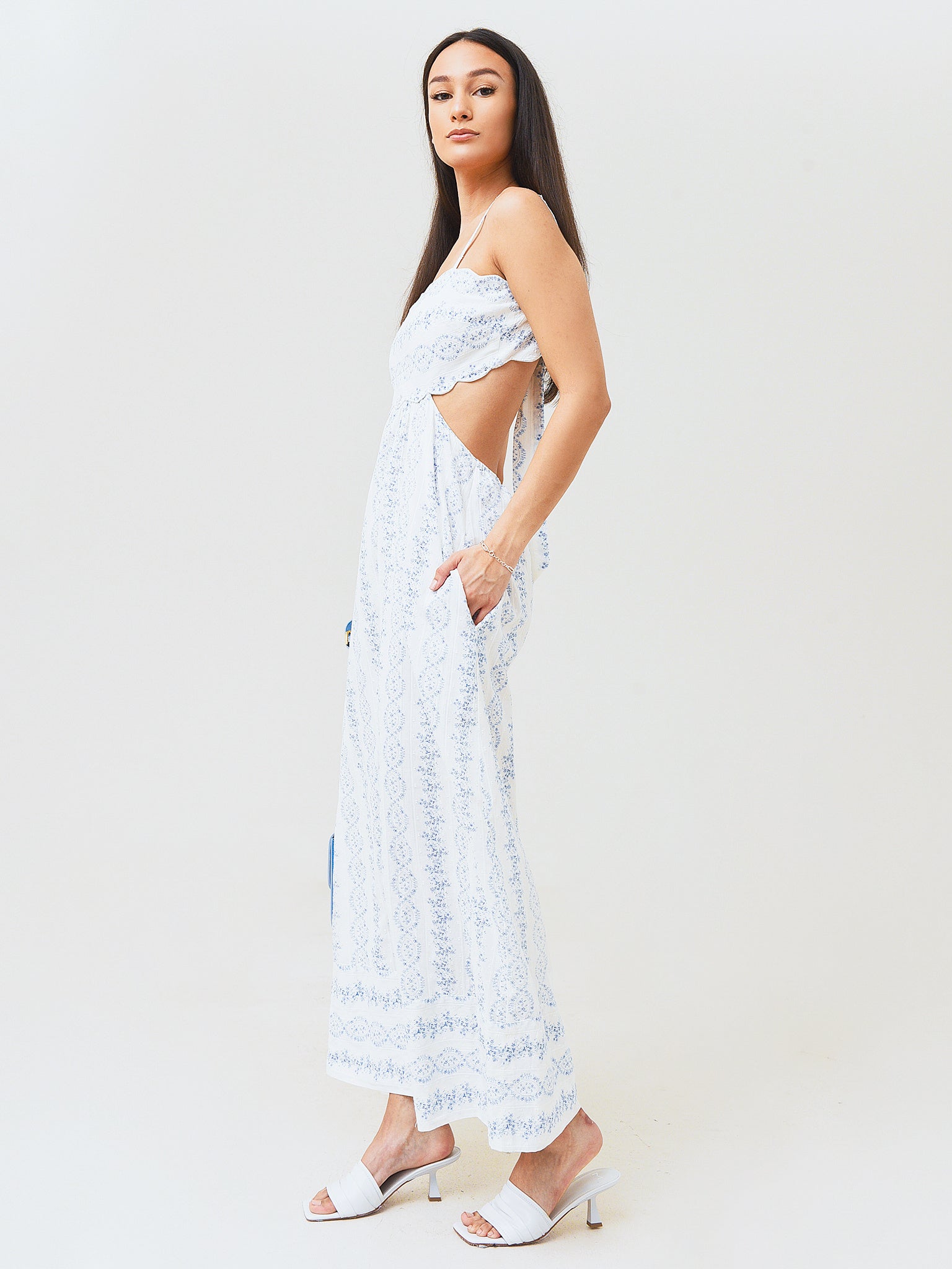 S2221507xPARISIANBLUE-alt2