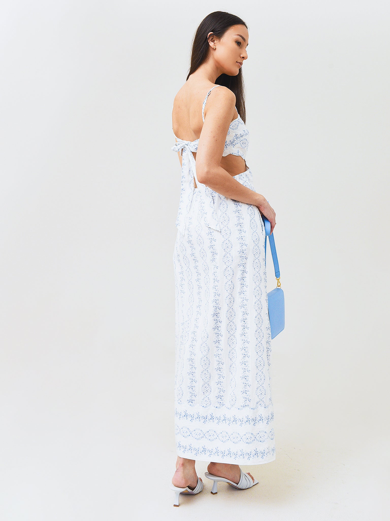 S2221507xPARISIANBLUE-alt3