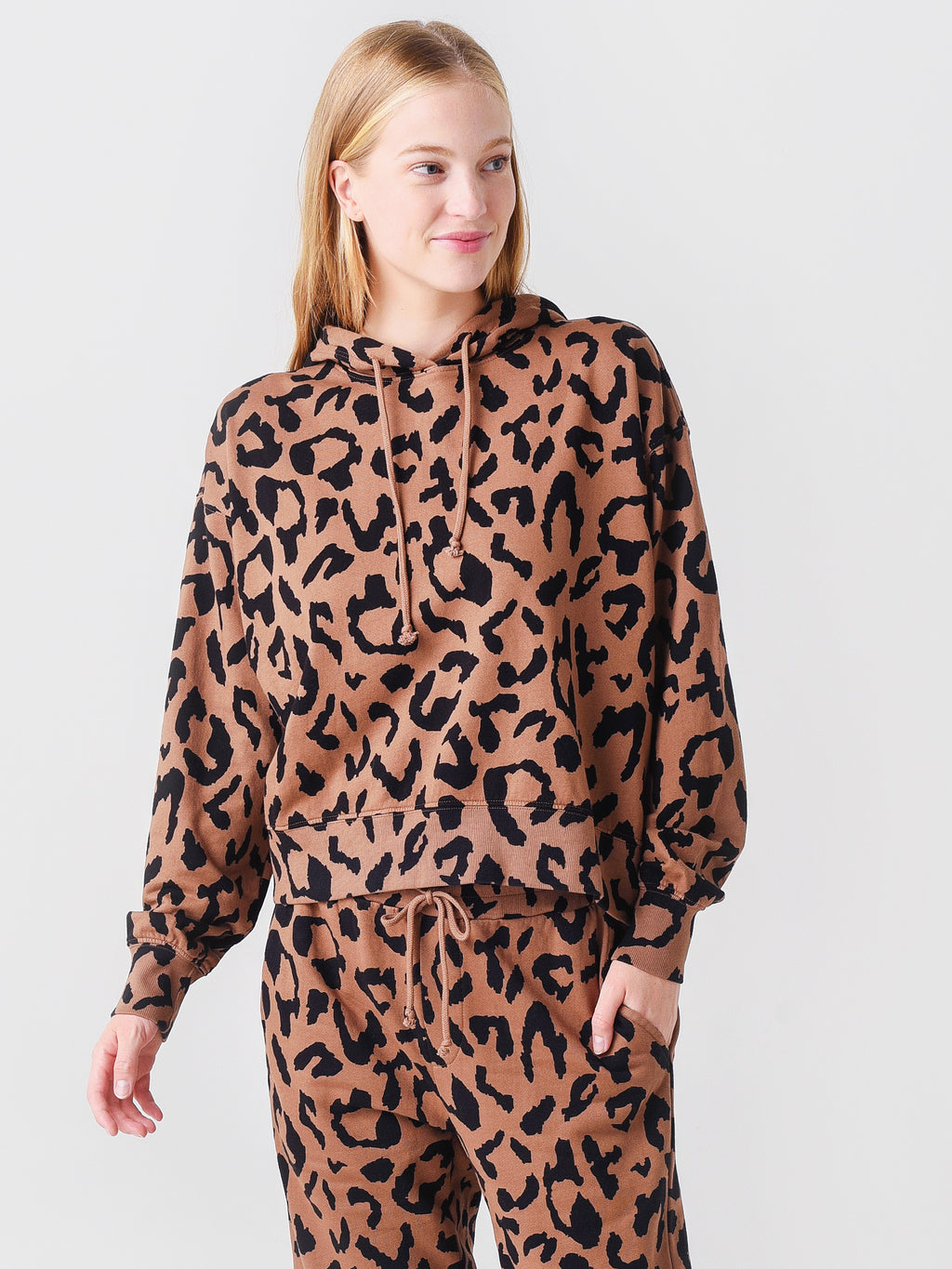 Velvet Women's Sammie Sweatshirt - Saint Bernard
