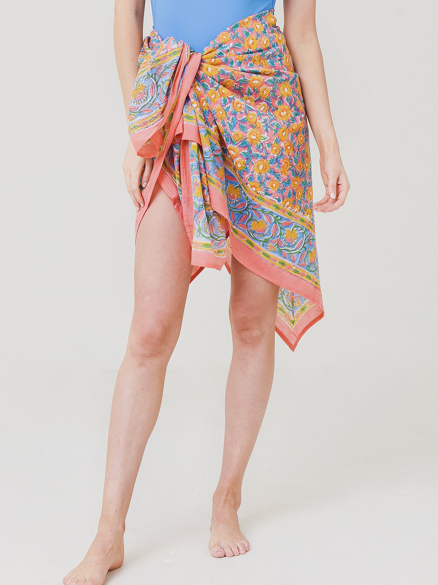 Sunshine Tienda Women's Tiki Island Sarong - Saint Bernard