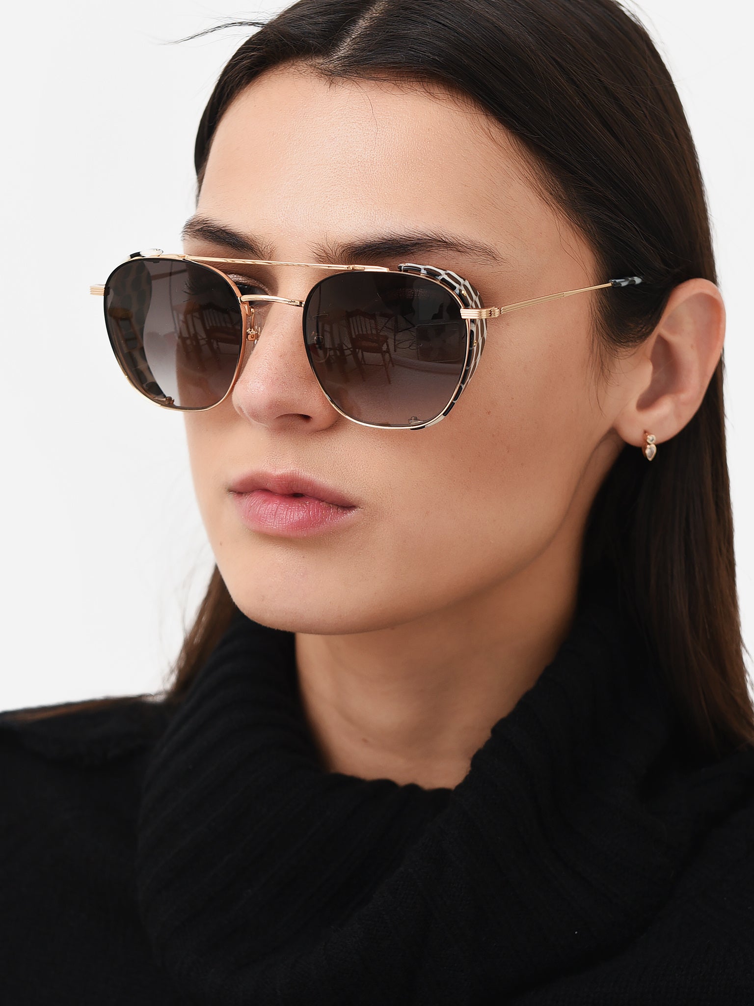 SEB1-205G-48CS-122xMATTEBLACK24KDOMINO-alt1