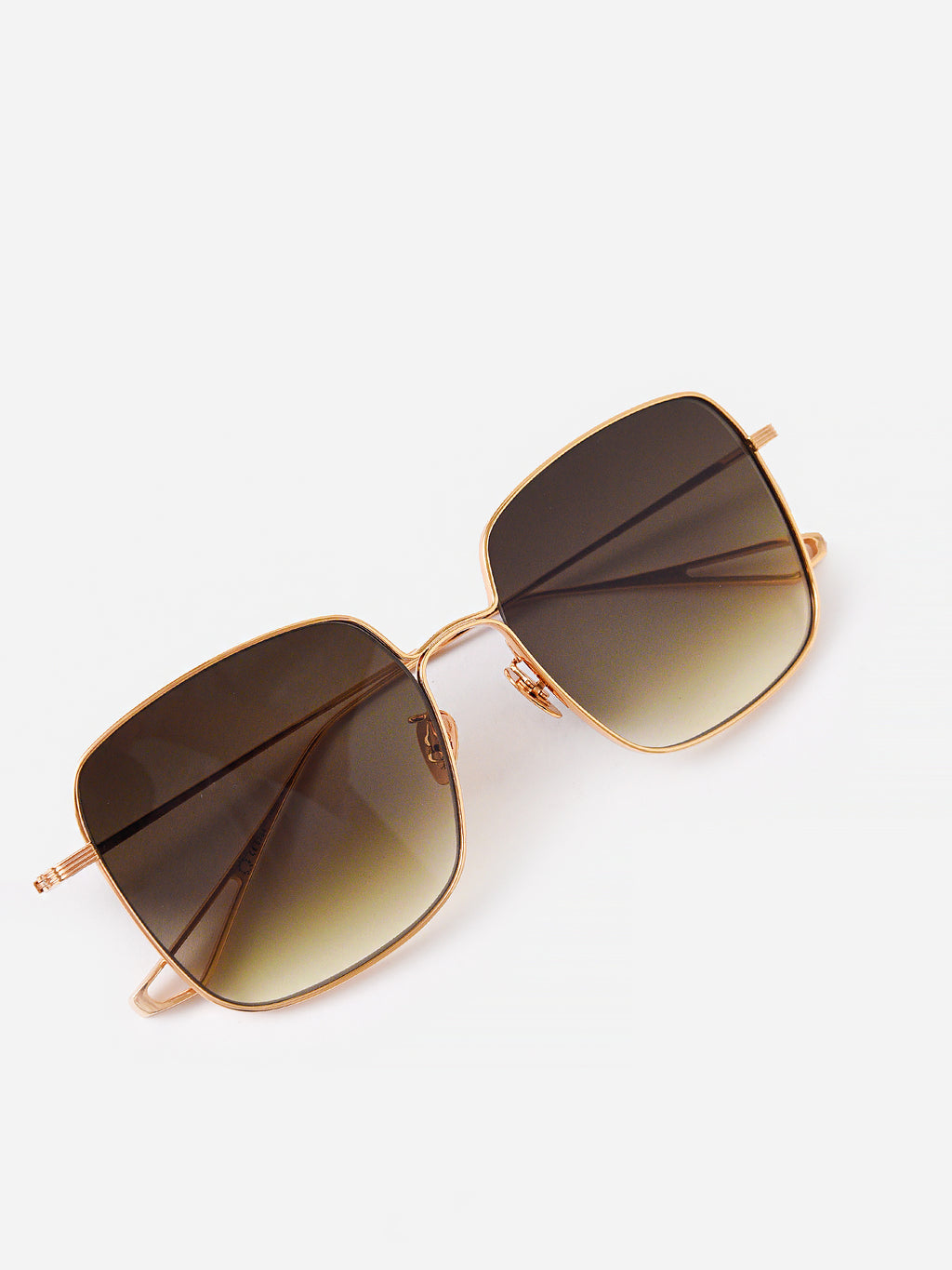 Krewe Eve Sunglasses - Saint Bernard