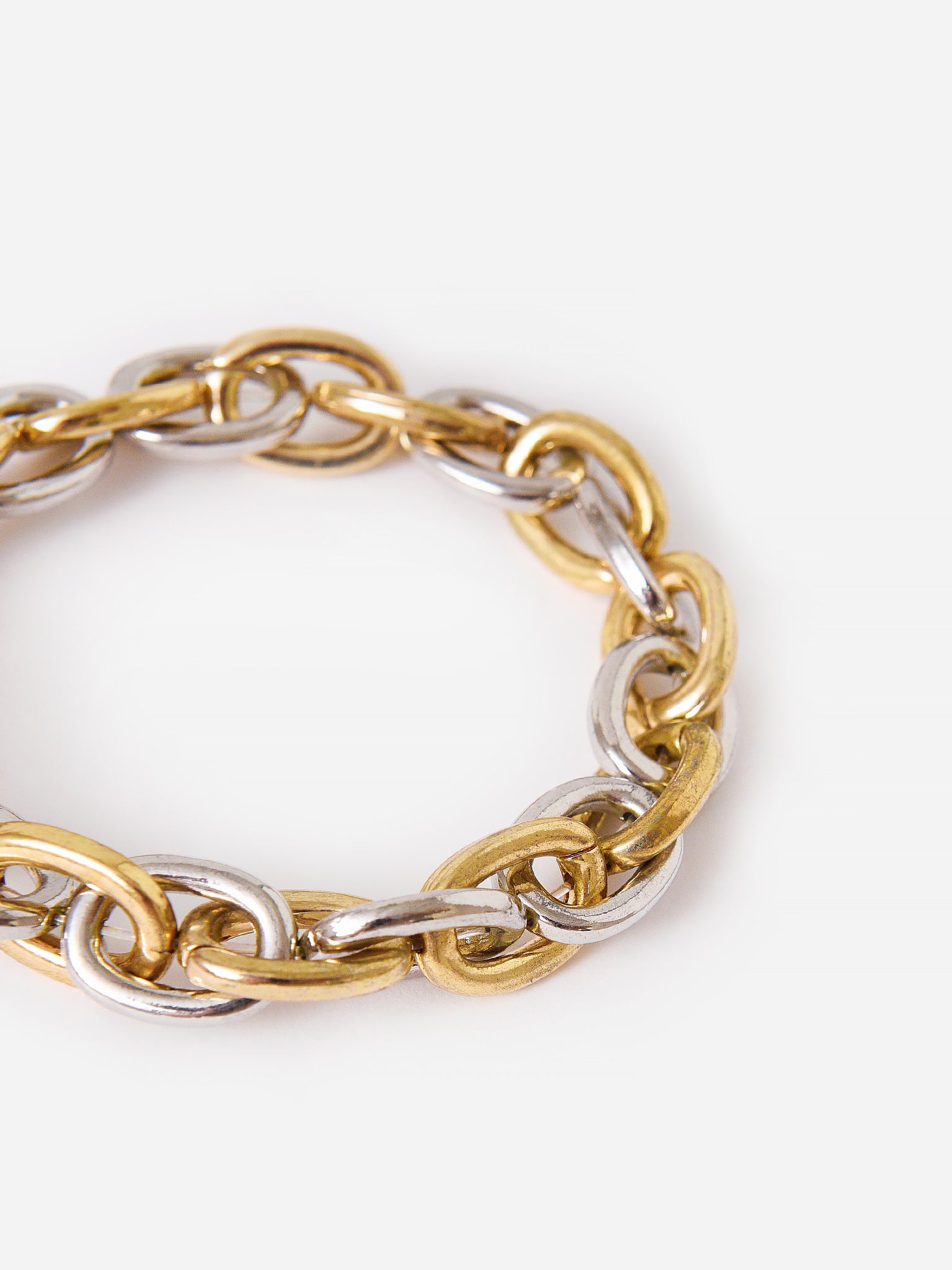 Shashi Women's Chainsaw Bracelet - Saint Bernard