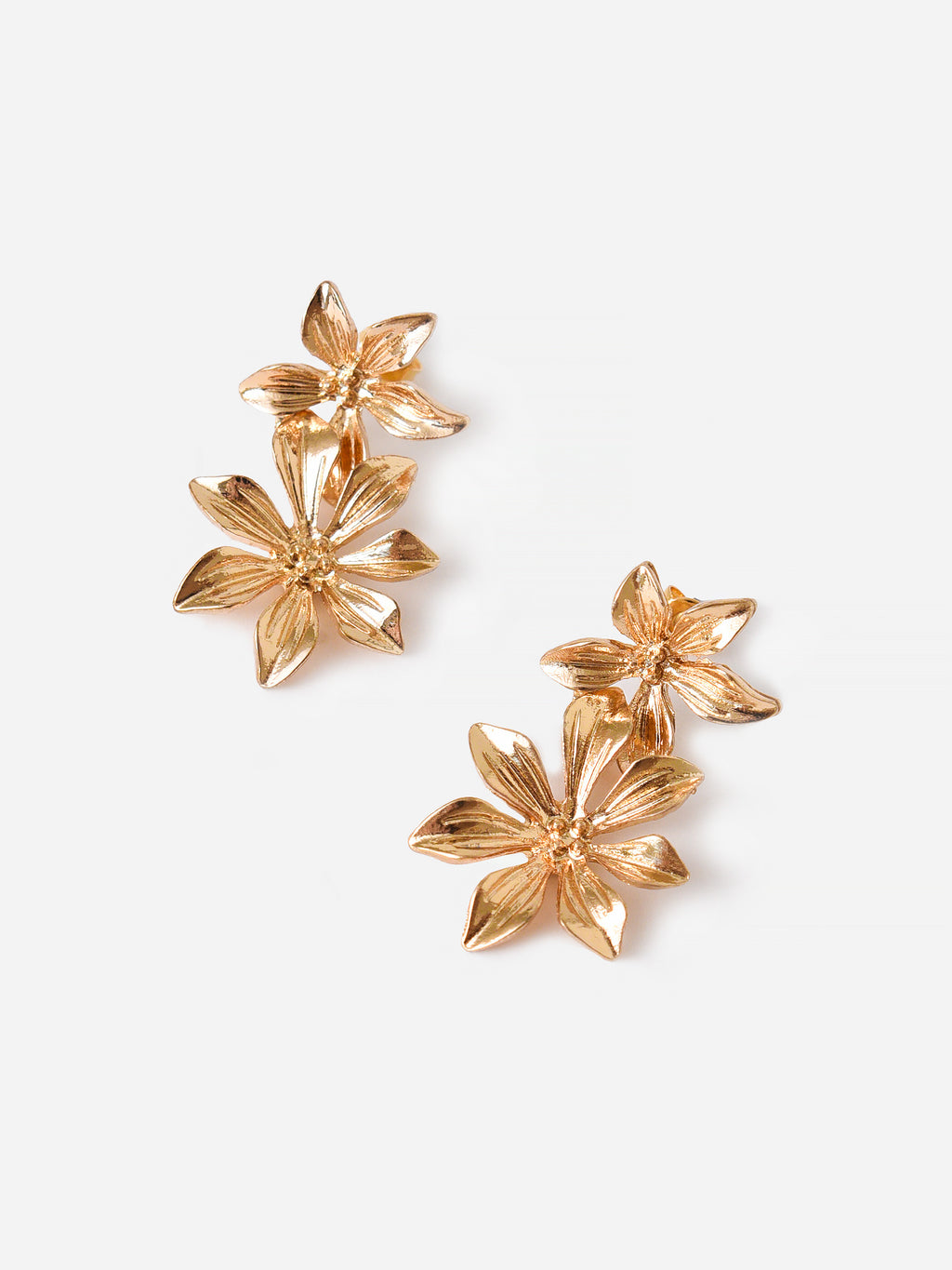 Shashi Frangipani Earrings - Saint Bernard