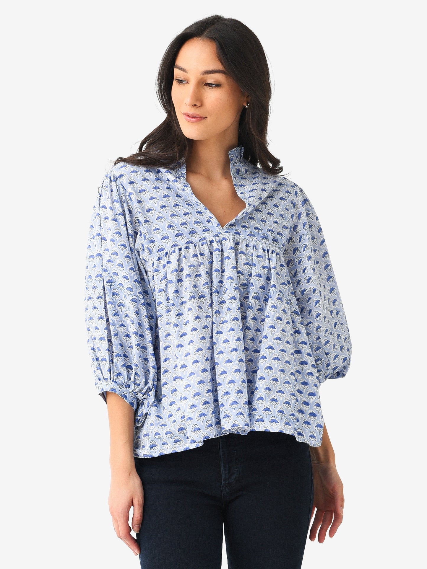 Sur La Vague Women's Sky Blouse - Saint Bernard