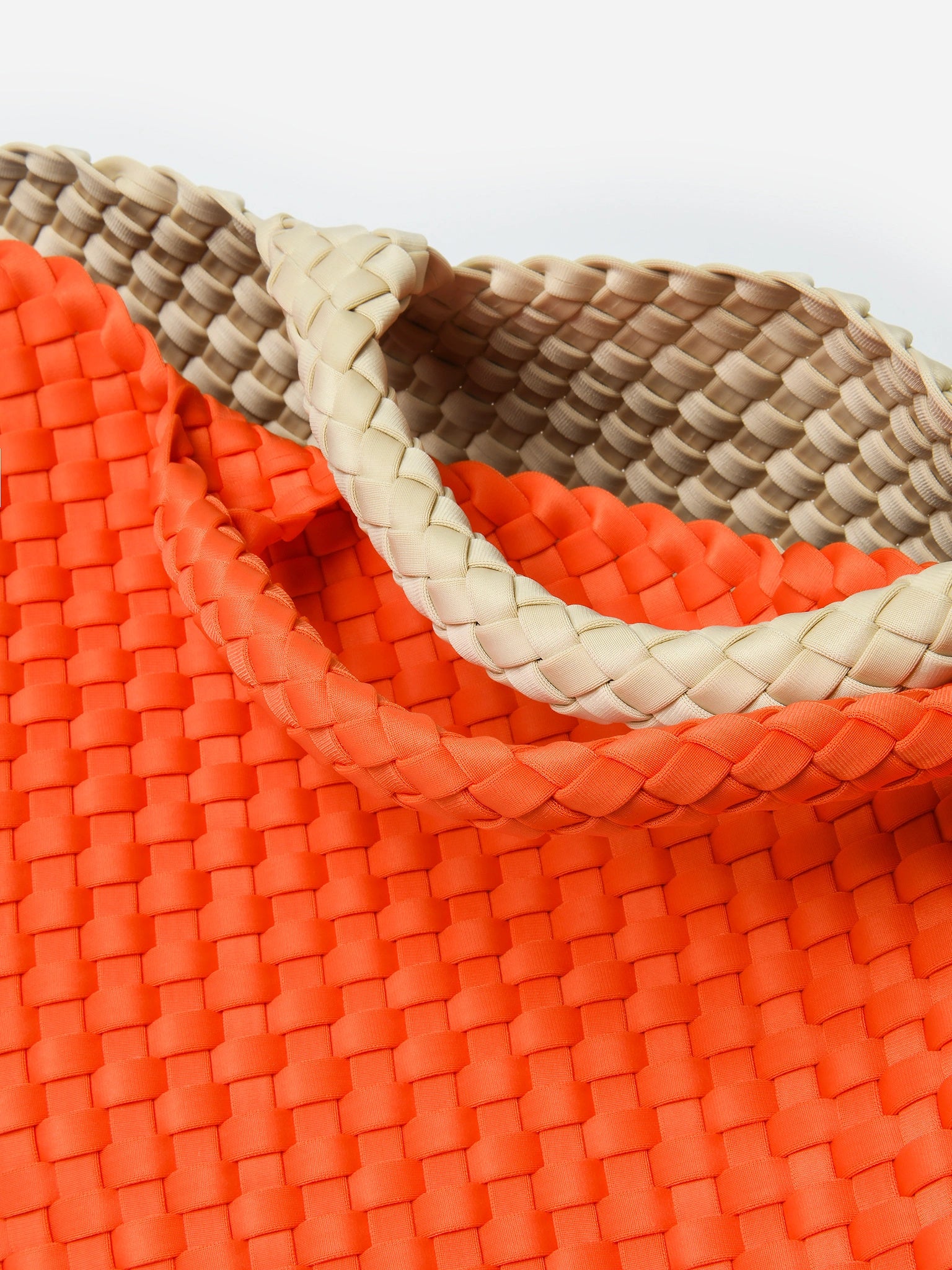 SN0108LxRAVELLO-alt3