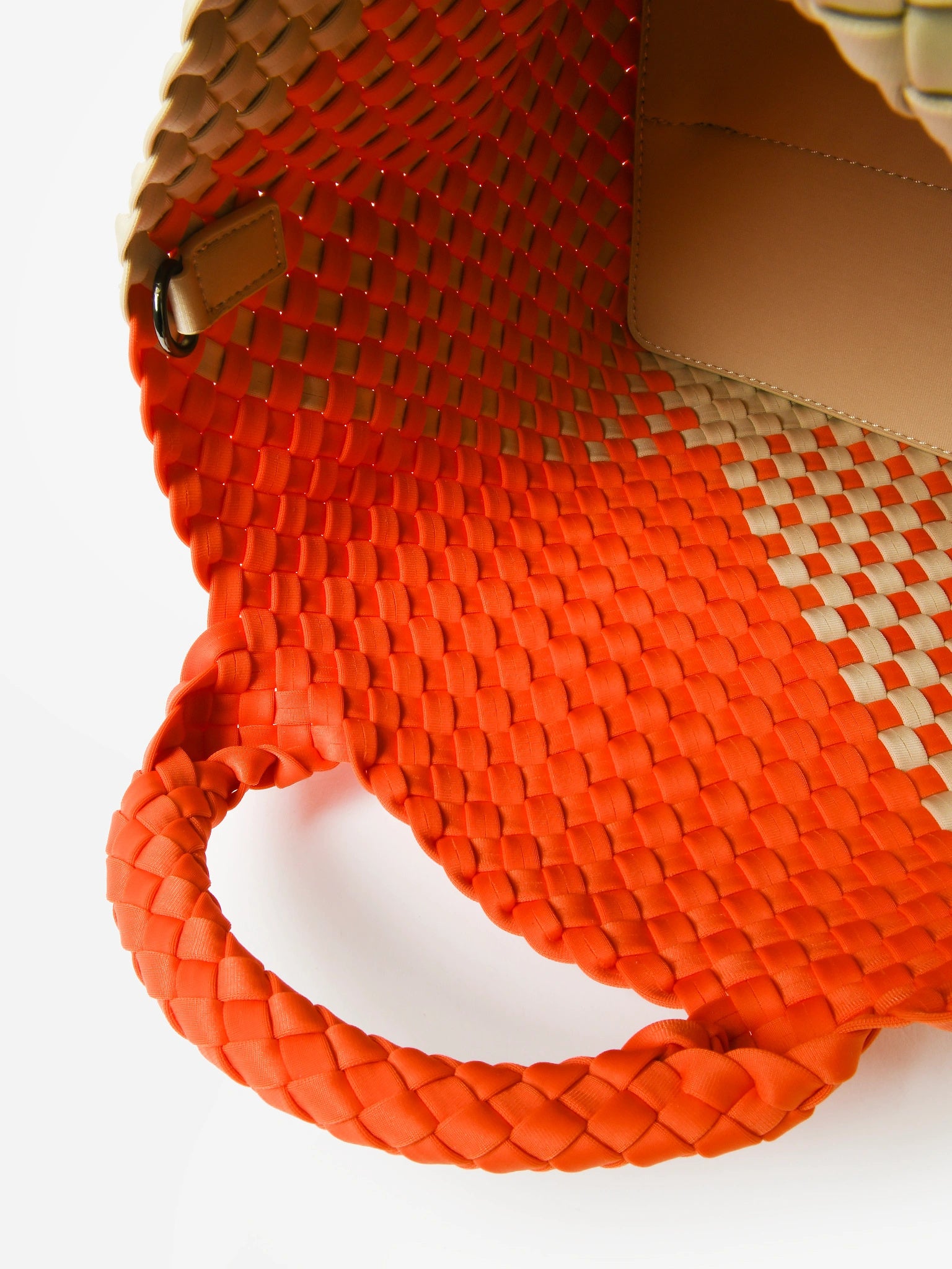 SN0140LxRAVELLO-alt3