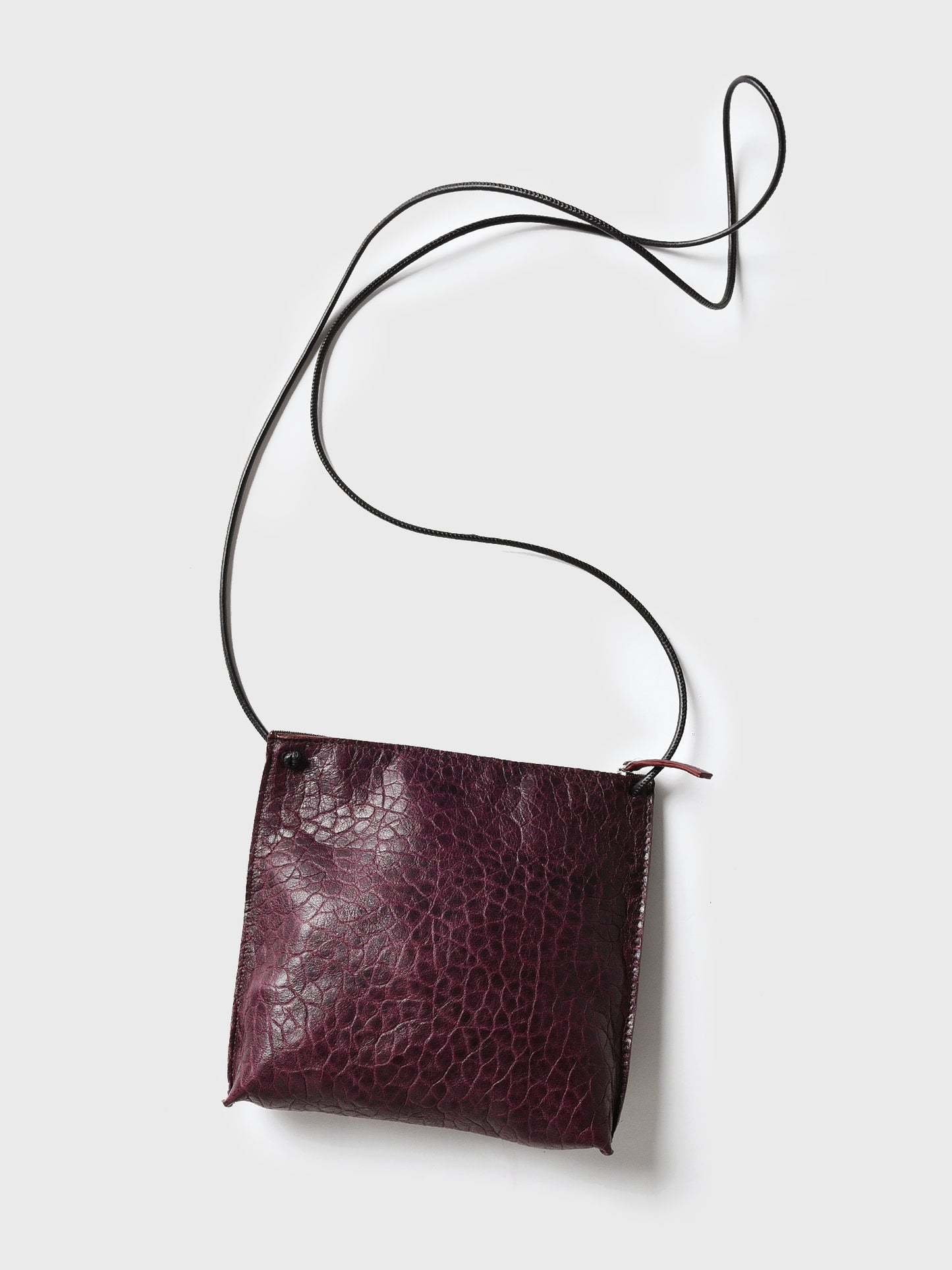 B-May Strappy Pouch Mulberry Pebbled - Saint Bernard