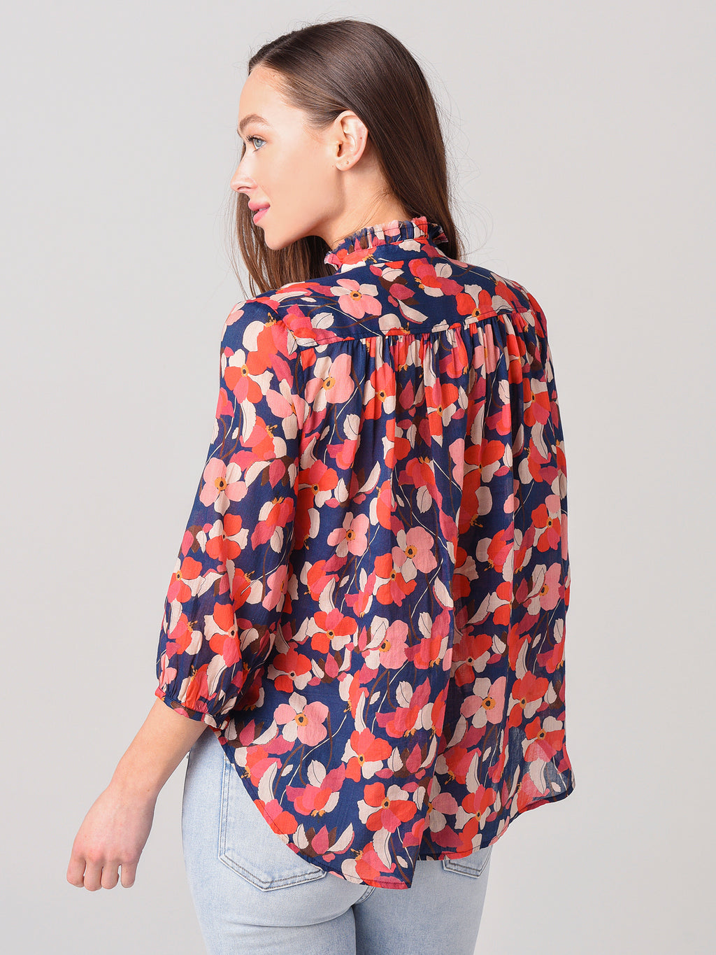 SP20-W0928-01xNAVYFLORAL-alt2