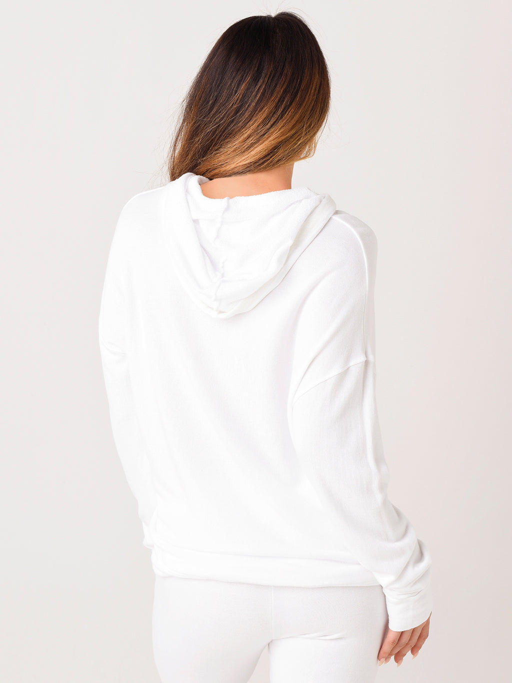 SP21-V1-L89xWHITE-alt3
