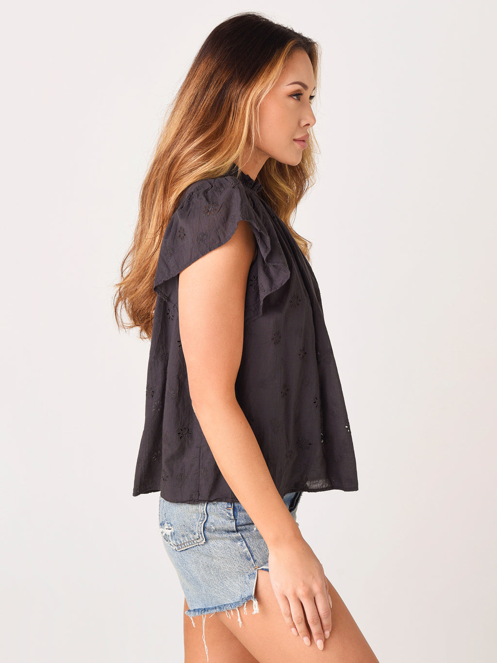 SP21-W0896-37xBLACKEMBROIDERY-alt2