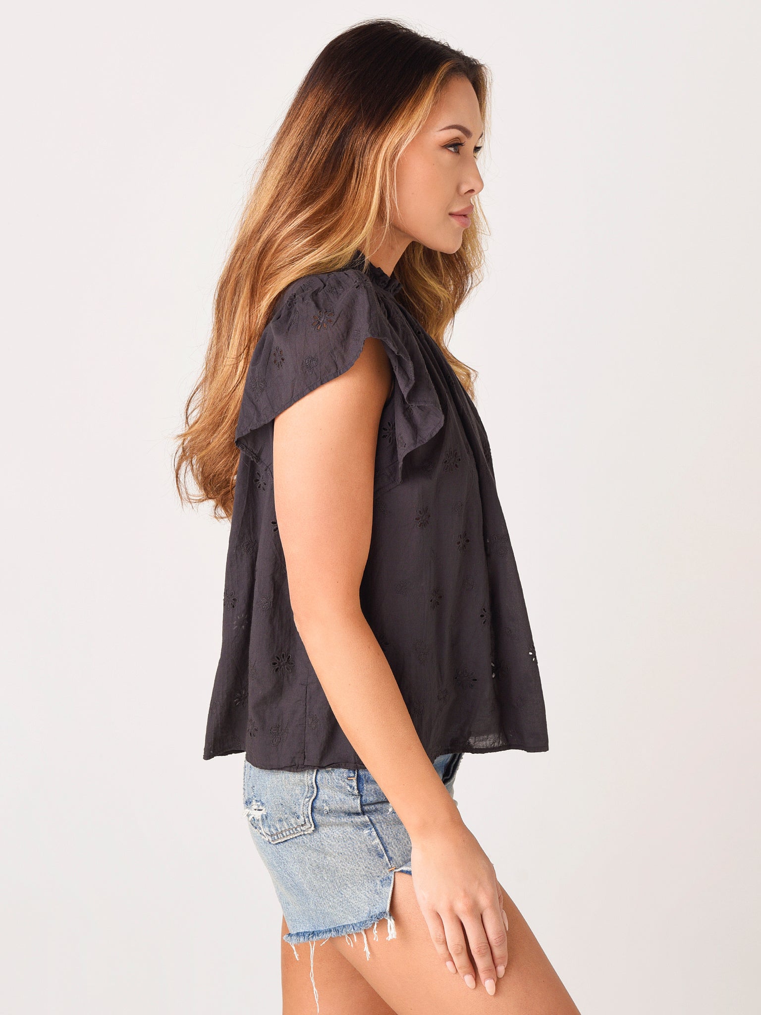 SP21-W0896-37xBLACKEMBROIDERY-alt2