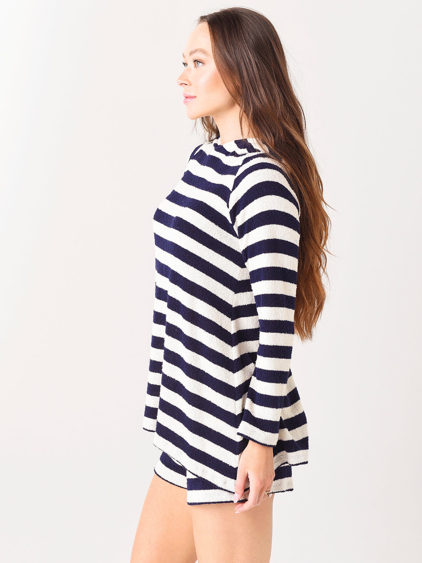 SS21-533xNAVYWHITESTRIPE-alt2