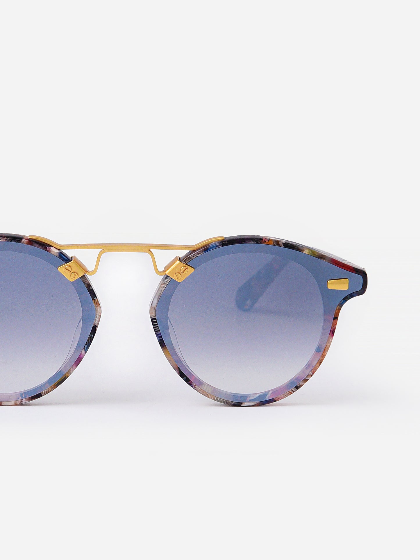 SST0-190G-48NM-421xCAPRI24KMIRRORED-alt3