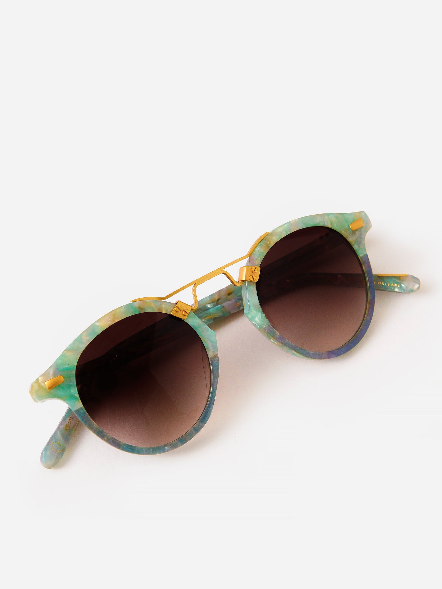 Krewe St. Louis Classic Sunglasses - Saint Bernard