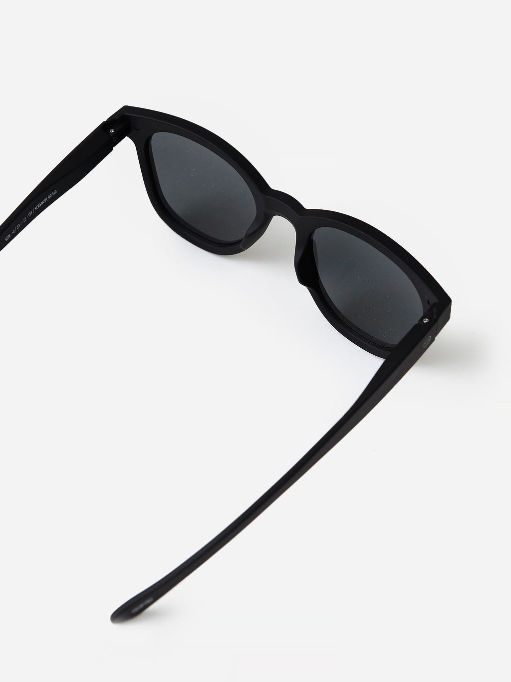 SUNGLASSESNxBLACKK-alt4