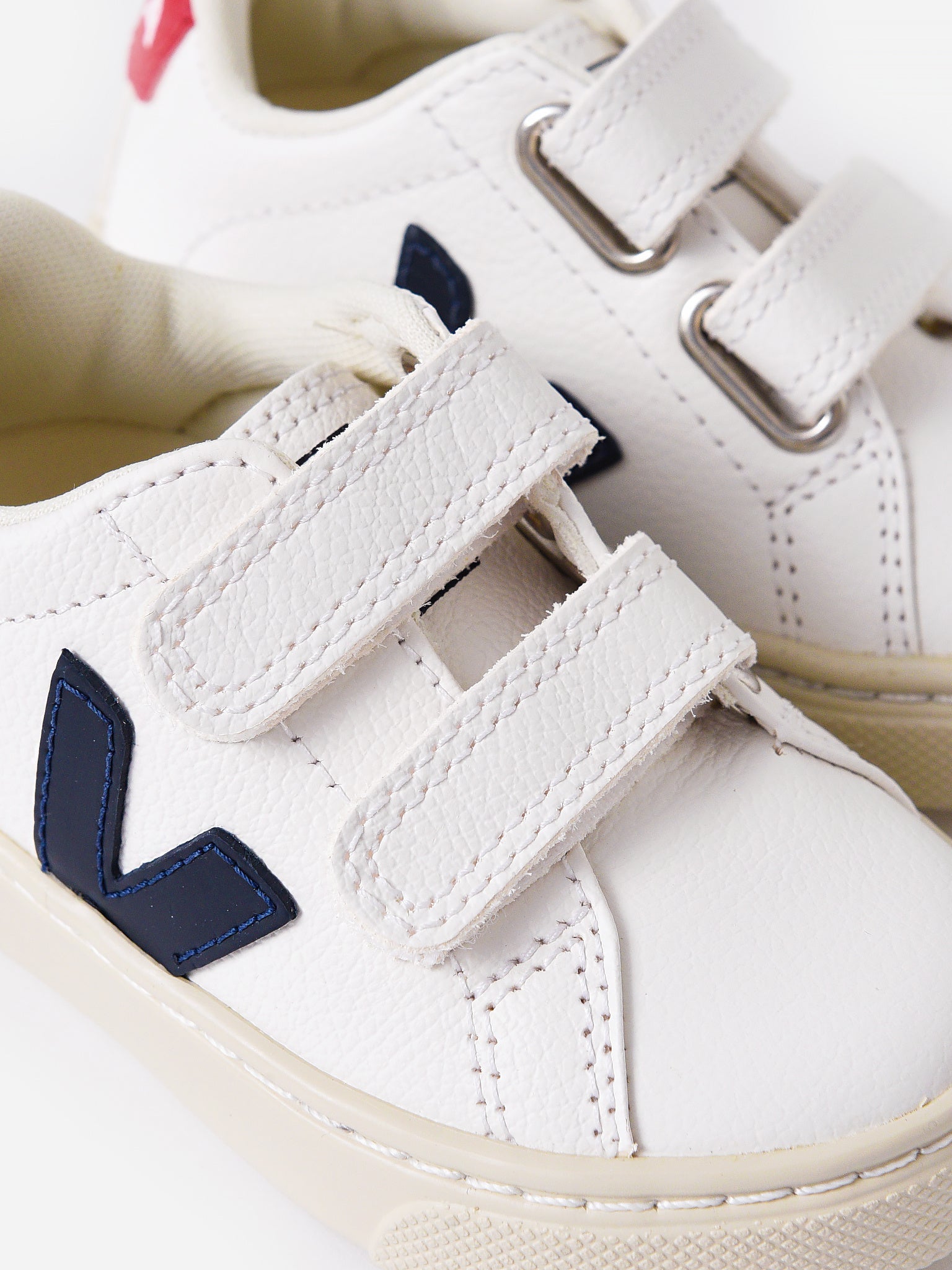 SV0501233xEXTRAWHITENAUTICOPEKIN-alt2