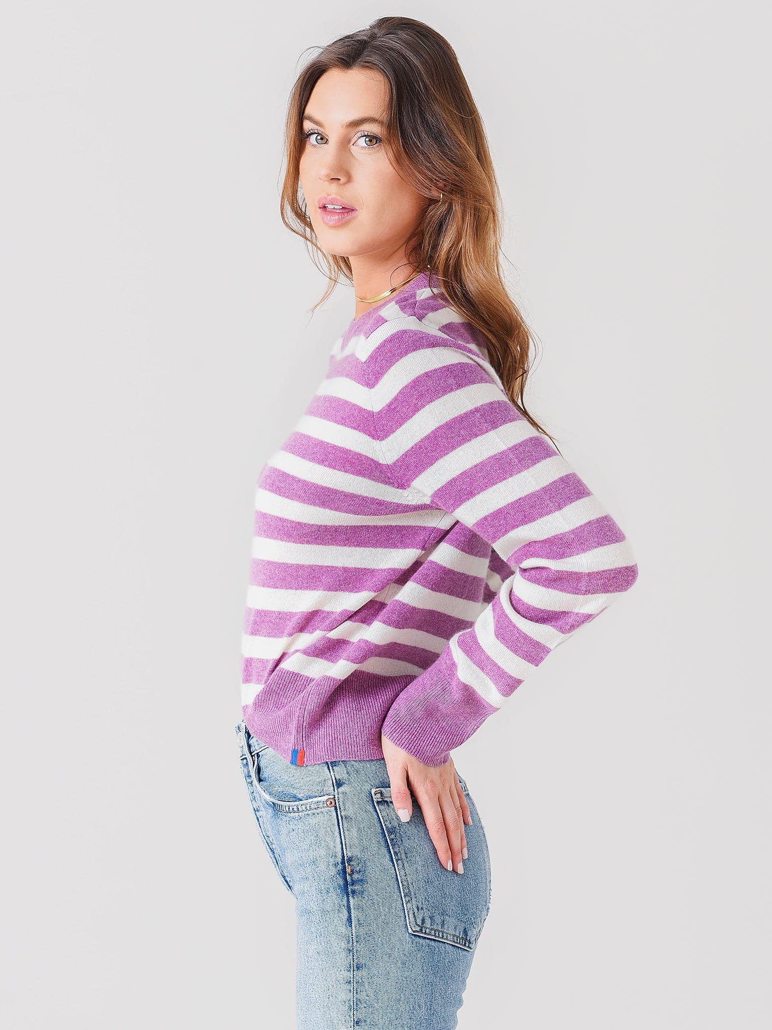 SW159R4xBERRYCREAM-alt2