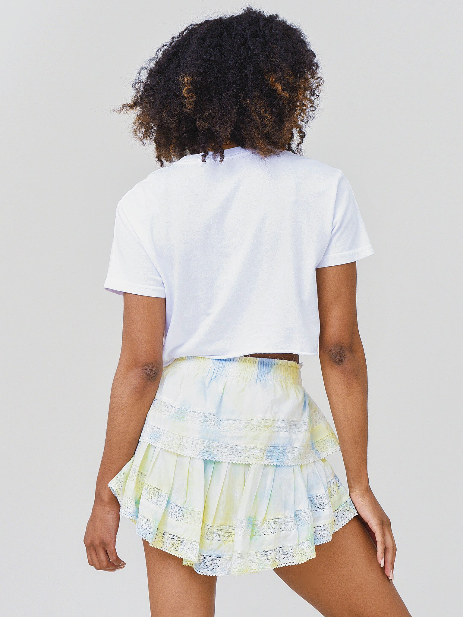 T99-COURTNEYxWHITE-alt1