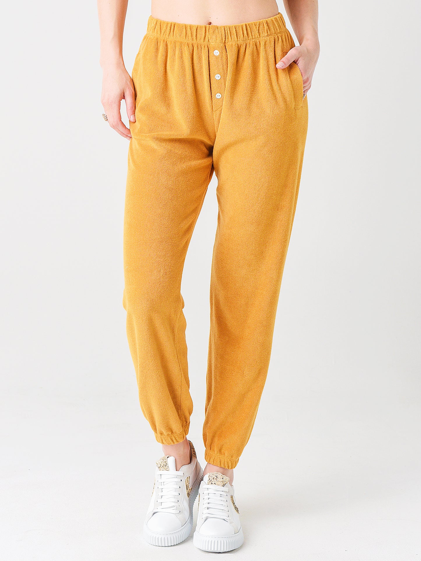 DONNI. Women's The Terry Henley Sweatpant - Saint Bernard