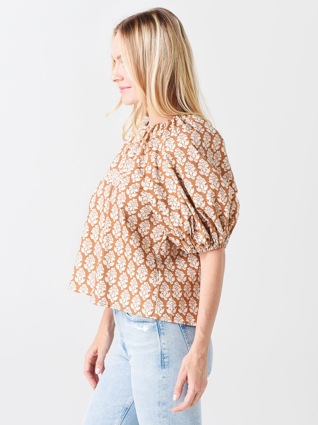 TP00134xFLORALSTAMPCAMEL-alt2