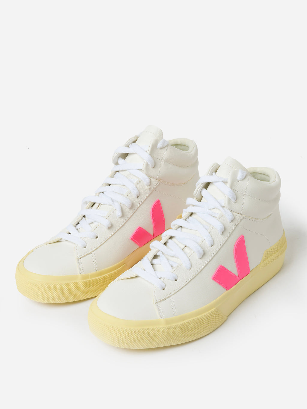 VEJA Women's Minotaur Chromefree Leather Sneaker - Saint Bernard