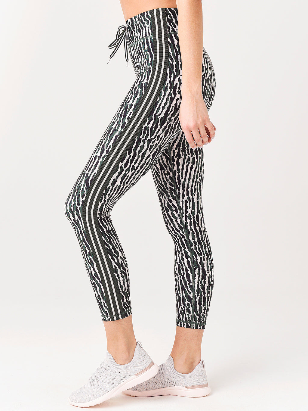 USW121054xBRITISHGREEN-alt2