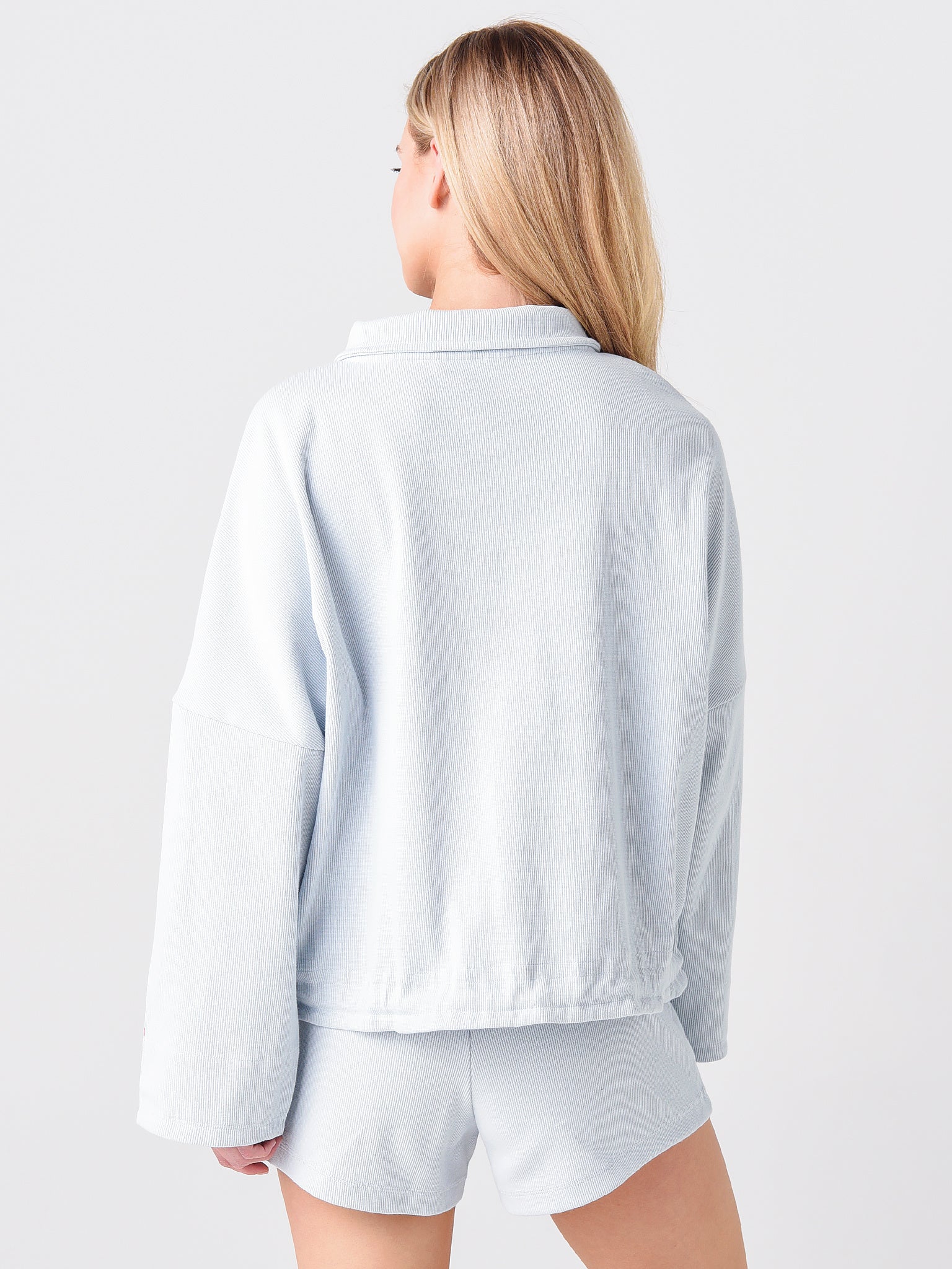 USW221112xPLAINAIR-alt3