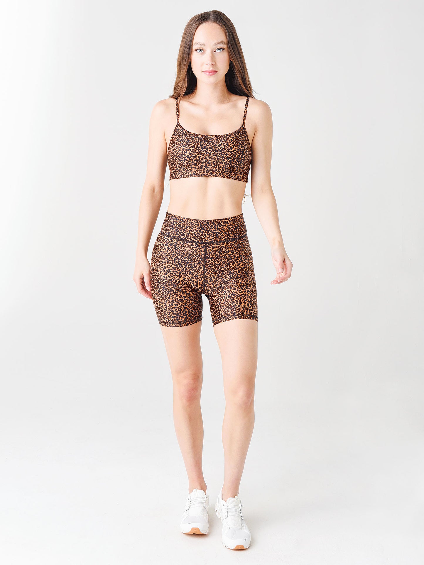 USW221129xSIENNA-alt1