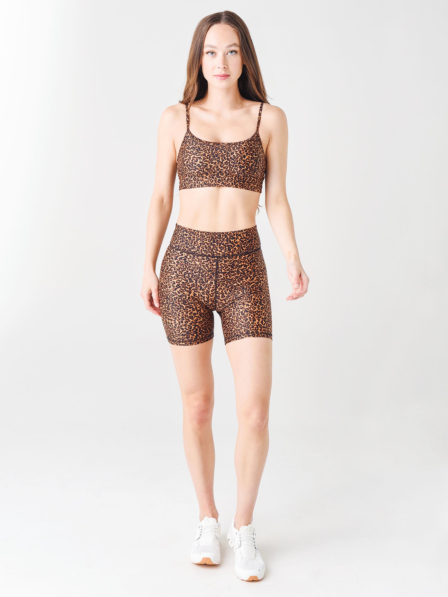 USW221130xSIENNA-alt1